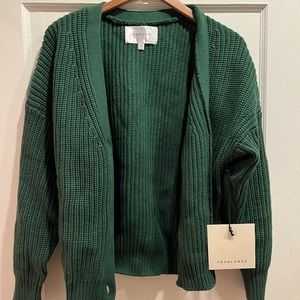 NWT Tradlands Sweater Green! Never worn